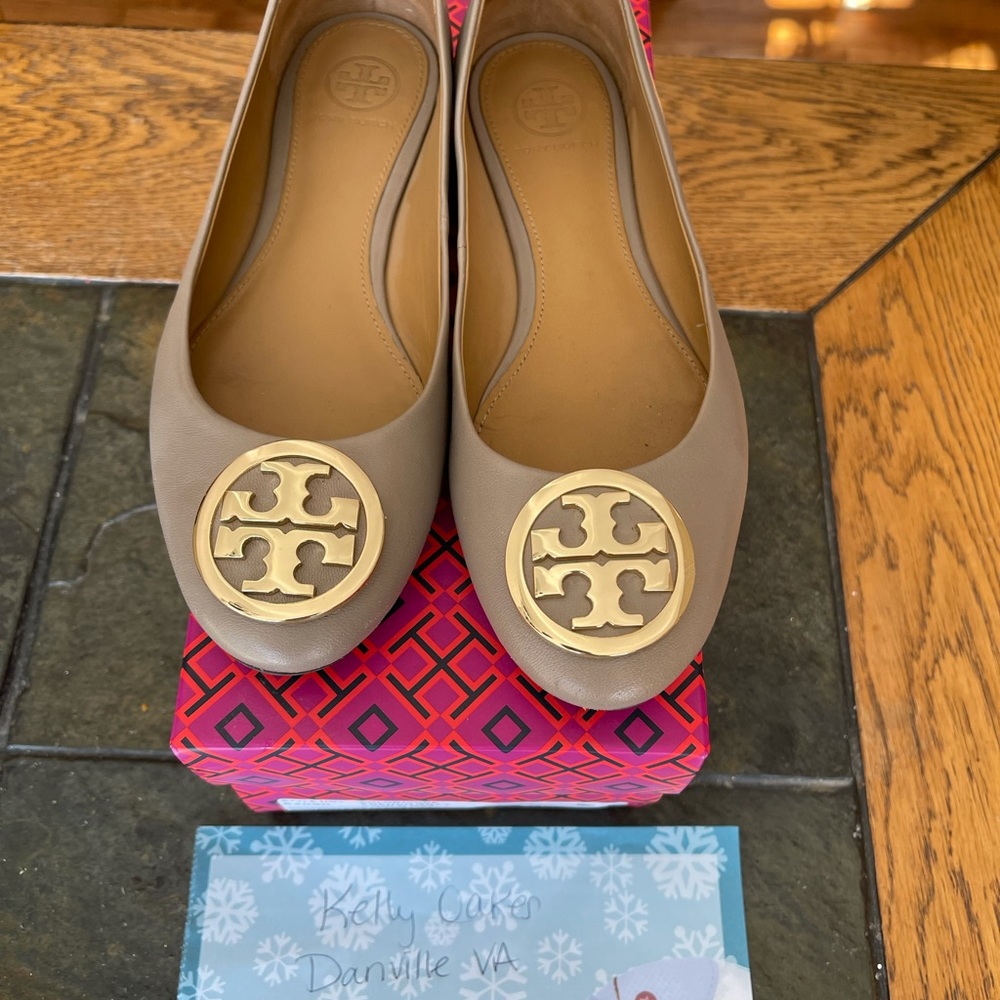 French Gray size 6 Ballet flats Tory Burch